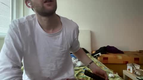 ricciardio online show from February 24, 3:20 pm