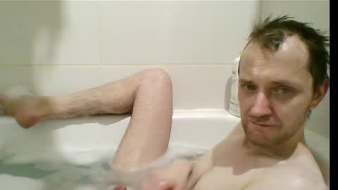 ricciardio online show from November 10, 2:05 am