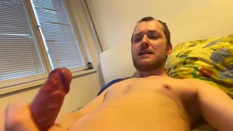 ricciardio online show from March 3, 5:51 am