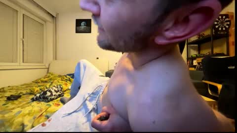 ricciardio online show from December 1, 11:30 pm