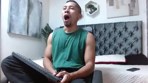 richar_voller online show from February 19, 11:39 am