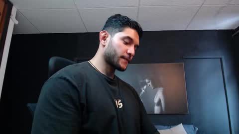 Ricardo online show from January 9, 2:33 pm