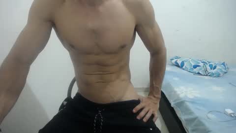 Snapshot of rickcumhot13 chatting on September 17, 5:03 pm rickcumhot13 online show from September 17, 5:03 pm