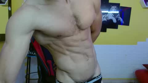 Snapshot of rickcumhot13 chatting on March 4, 2:10 pm rickcumhot13 online show from March 4, 2:10 pm