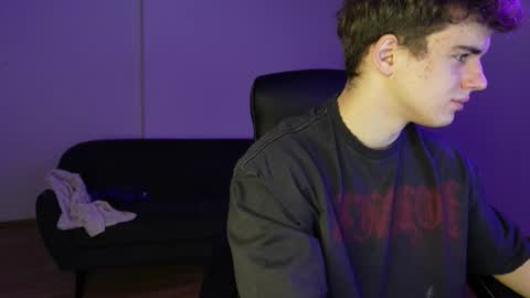 RICKY BECKO online show from December 16, 4:36 pm