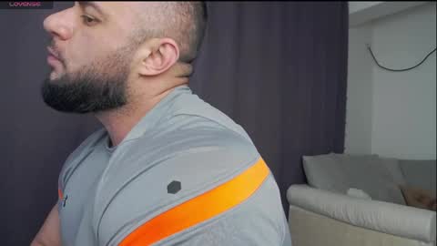 rickymiami1 online show from April 8, 8:06 pm