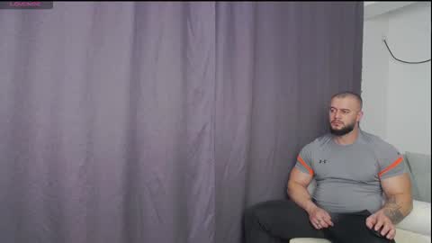 rickymiami1 online show from December 20, 7:32 pm