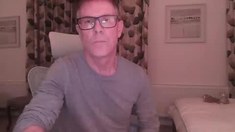 Rob online show from November 16, 7:27 pm