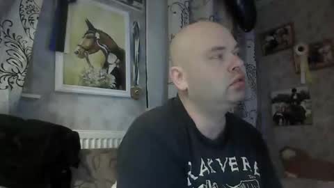 rob18997 online show from November 5, 9:39 pm