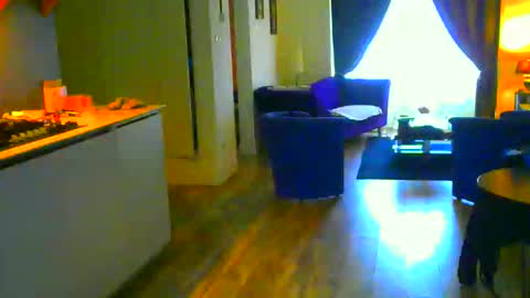 rober10000 online show from November 3, 9:13 am