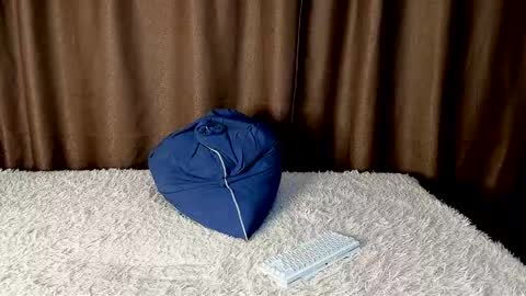 robert10211 online show from March 13, 4:25 pm