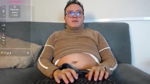 Robert online show from September 30, 2:07 am