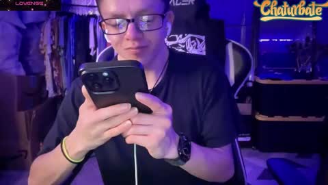 Robert Cici Jr. online show from November 7, 3:10 am