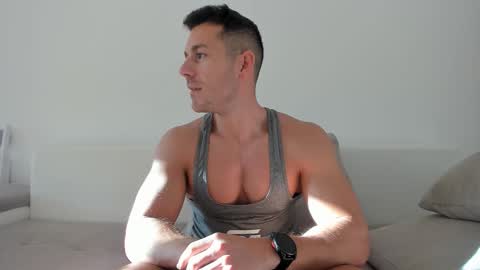 roberto4ever online show from March 10, 5:57 am