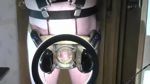 Robodickmilker online show from December 16, 9:52 pm