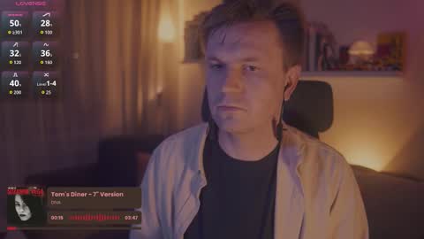 Rocket Bunny online show from October 19, 8:45 pm