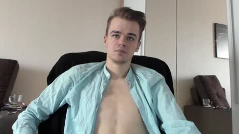 taylor fox online show from February 8, 10:29 am