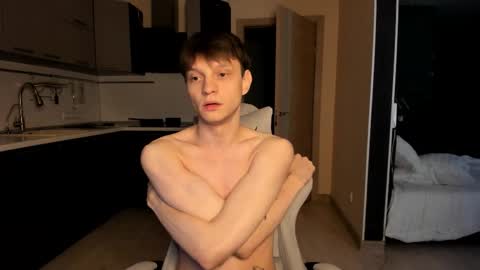 Snapshot of romeo_mercy chatting on September 15, 5:20 am Romeo online show from September 15, 5:20 am