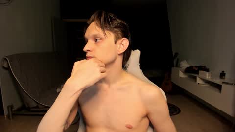 Romeo online show from March 2, 6:48 pm