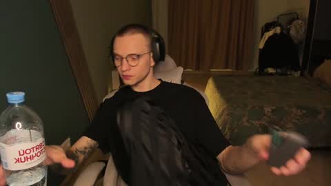 Snapshot of romeo_mercy chatting on January 31, 9:26 pm Romeo online show from January 31, 9:26 pm