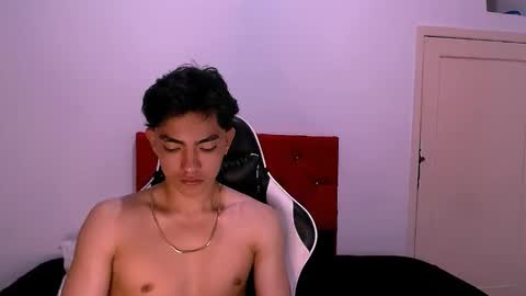 Romeo online show from November 22, 7:35 pm