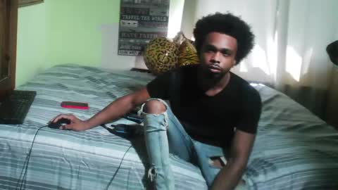 Snapshot of romeotyn chatting on October 14, 7:10 pm romeotyn online show from October 14, 7:10 pm