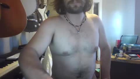 Snapshot of ronniejohnston13 chatting on October 13, 8:48 pm ronniejohnston13 online show from October 13, 8:48 pm