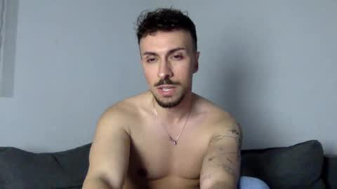 rooster_milk online show from April 22, 8:24 pm