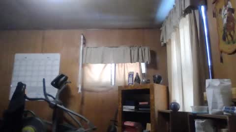 Snapshot of rosepanda chatting on March 2, 1:31 pm Lost4gain online show from March 2, 1:31 pm
