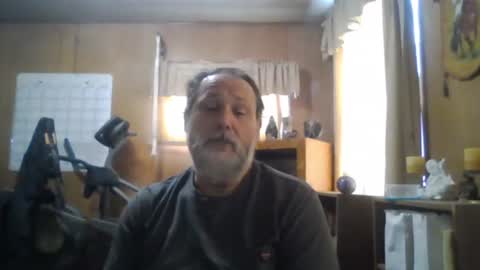 Snapshot of rosepanda chatting on February 17, 2:37 pm Lost4gain online show from February 17, 2:37 pm