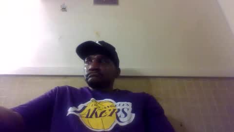 Roshun Haynes online show from April 21, 1:19 am