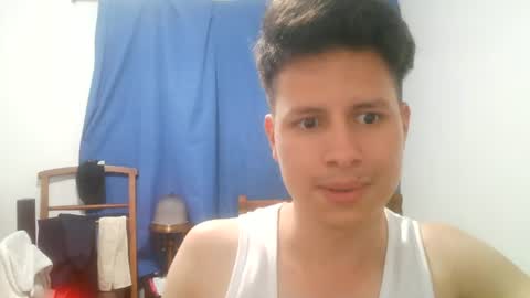 rosscou8 online show from June 17, 6:48 am