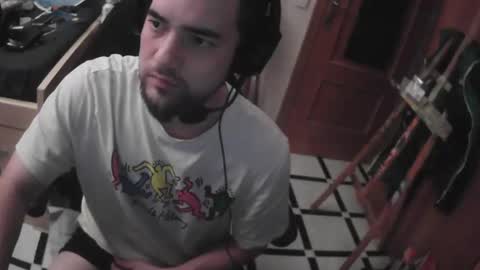 royer04 online show from October 10, 2:05 am