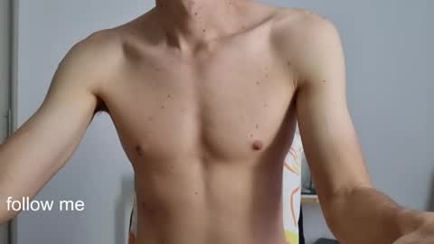 Roy online show from March 22, 1:54 am