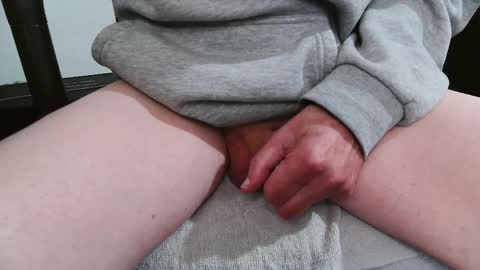 rubbertapper online show from May 1, 9:39 pm