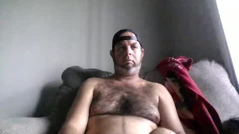 rubbingoneout714 online show from December 13, 9:30 pm