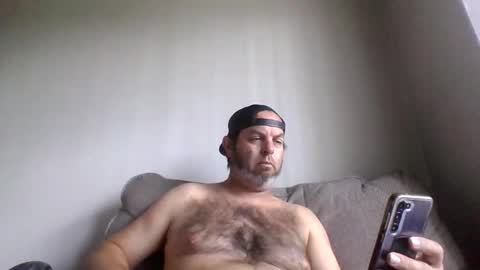 rubbingoneout714 online show from April 14, 4:06 pm