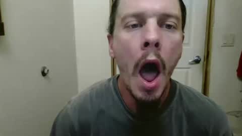 ruggeddude69 online show from June 30, 2:45 am