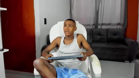 Runnix  online show from December 19, 8:50 pm