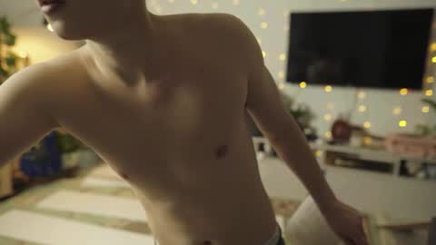 rusbradpitt online show from February 28, 2:38 pm