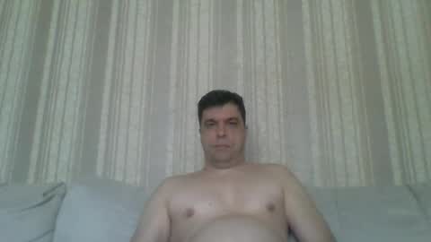Snapshot of rusqadisx chatting on February 19, 6:44 am rusqadisx online show from February 19, 6:44 am