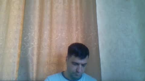 Snapshot of rusqadisx chatting on December 15, 9:35 am rusqadisx online show from December 15, 9:35 am