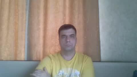 Snapshot of rusqadisx chatting on October 10, 11:15 am rusqadisx online show from October 10, 11:15 am