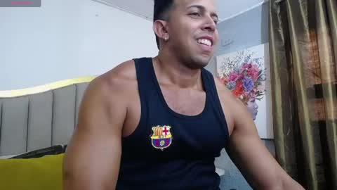 Ryan online show from April 8, 7:33 pm