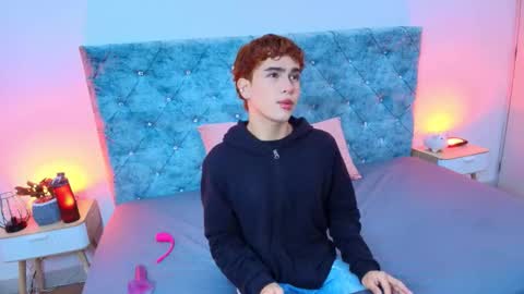 R Y A N   ON   F I R E online show from March 9, 11:26 am