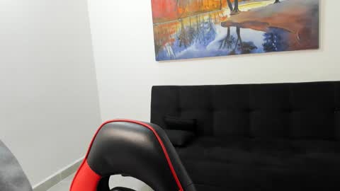 ryanwhite3 online show from November 2, 2:27 am