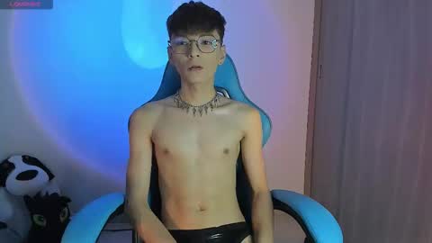 RYO BLEU online show from February 5, 3:13 am