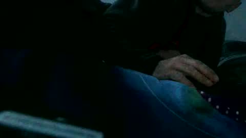 Snapshot of rytas02 chatting on December 3, 8:03 am arte online show from December 3, 8:03 am