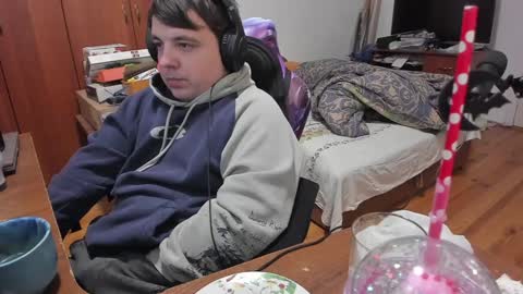 1141323  my Lord Mister Max   moms treasure online show from January 17, 2:07 pm