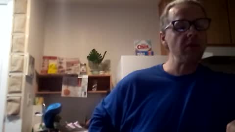 salis1981 online show from February 12, 1:00 am